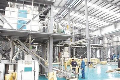 安徽天潤(rùn)化學(xué)工業(yè)股份有限公司 聚焦化工產(chǎn)品生產(chǎn)，打造高效安全的現(xiàn)代化辦公與生產(chǎn)環(huán)境